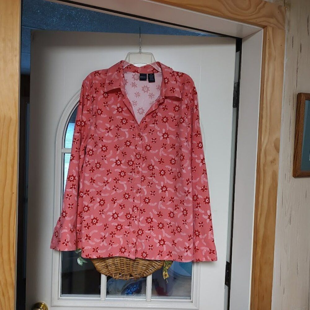 Basic Editions Pink Red Snowflake Long Sleeve Buttondown Shirt Women's 2X